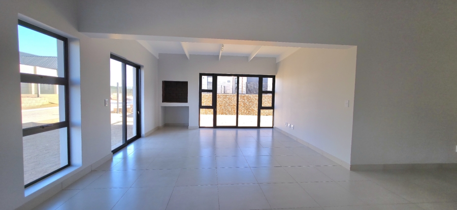 2 Bedroom Property for Sale in Hartland Lifestyle Estate Western Cape